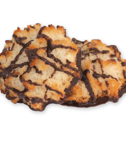 Chocolate Drizzled Macaroon